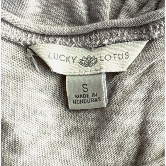 Lucky Lotus Light Gray Dolman Sleeve Knit Pullover Top Women’s Small Relaxed Fit - Picture 4 of 4